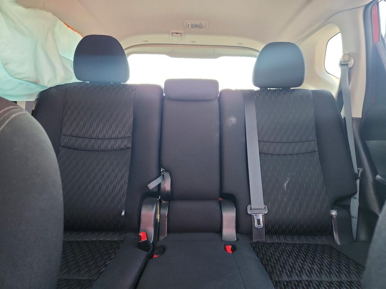 2017 NISSAN ROGUE