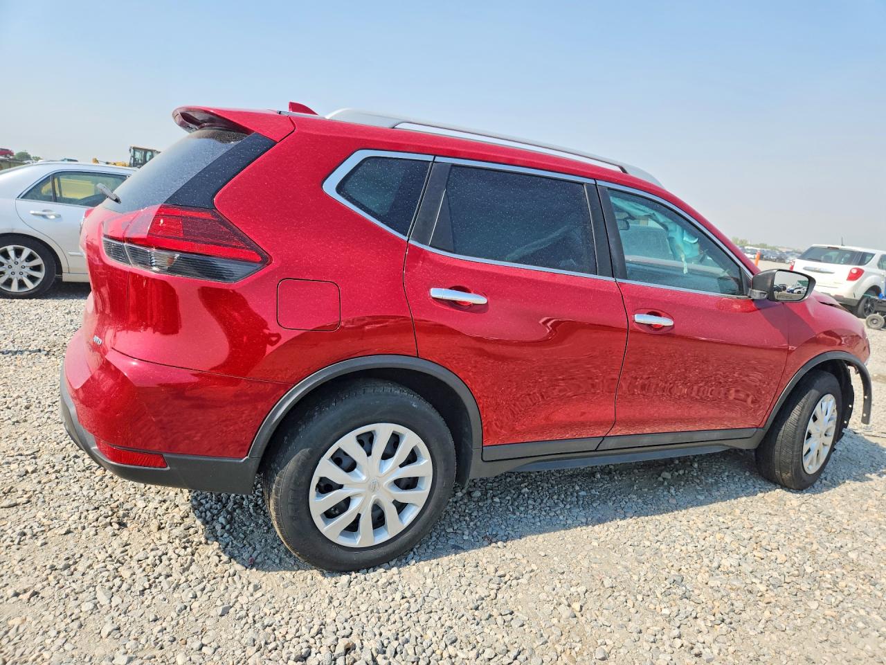 2017 NISSAN ROGUE