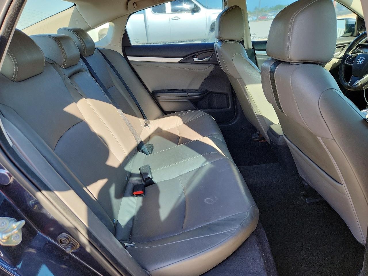 2016 HONDA CIVIC