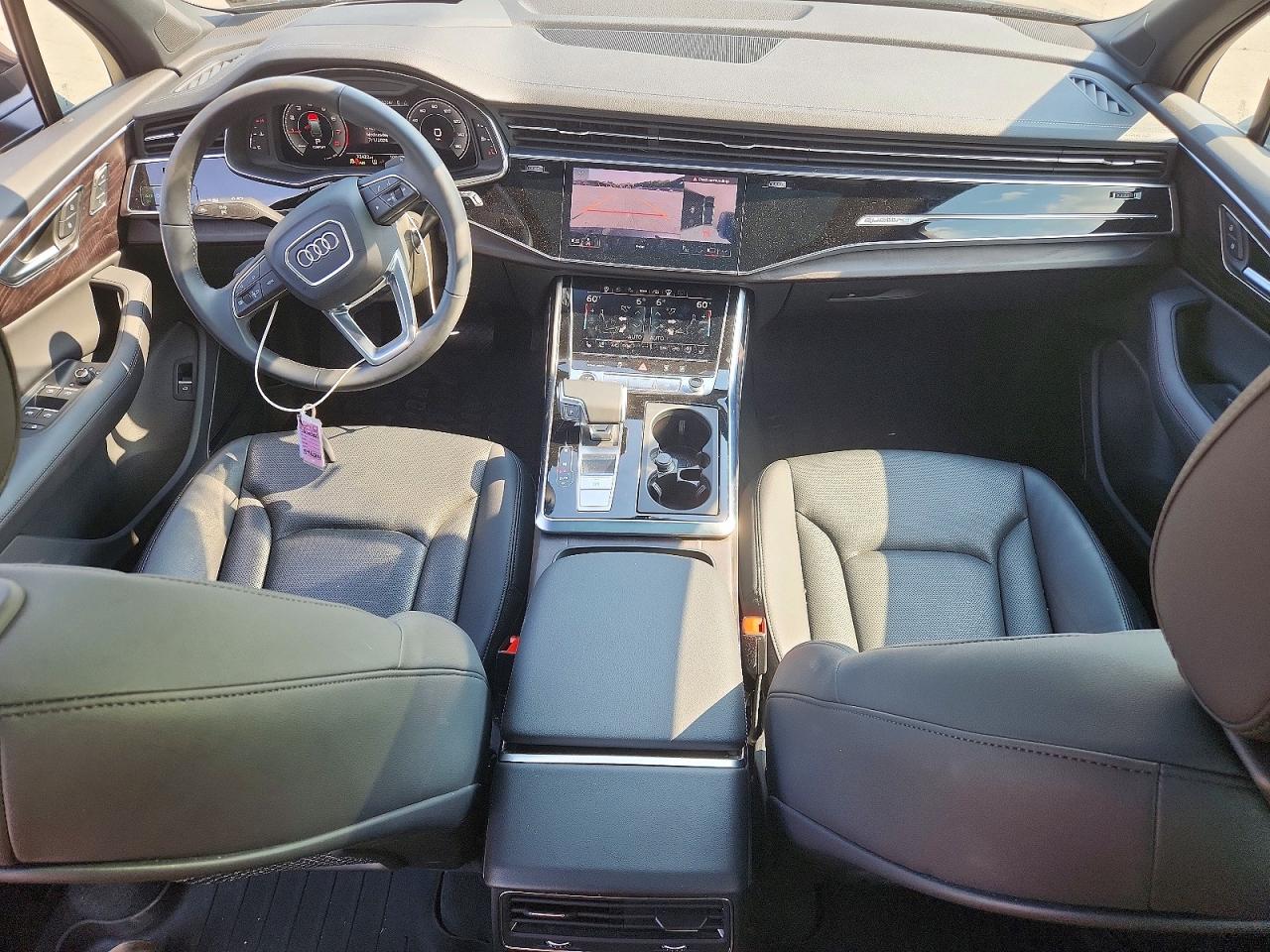 2024 AUDI Q7
