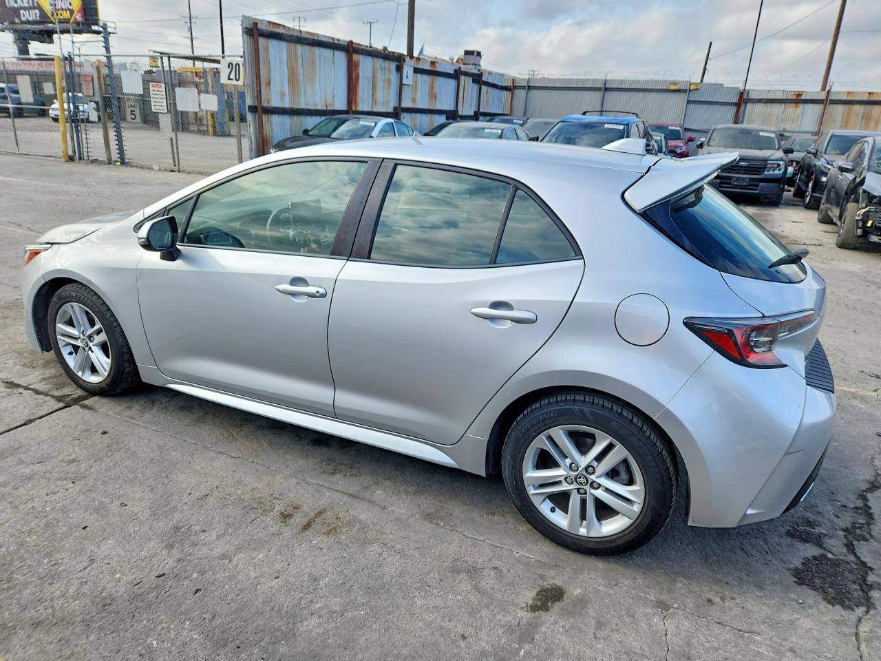 2019 TOYOTA COROLLA