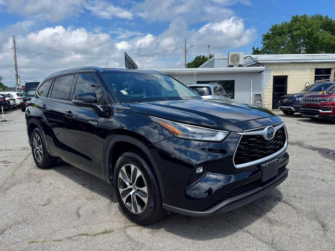 2021 TOYOTA HIGHLANDER