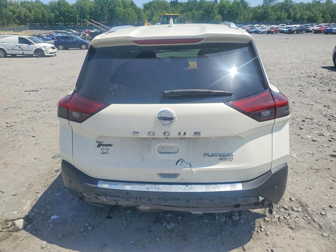 2021 NISSAN ROGUE