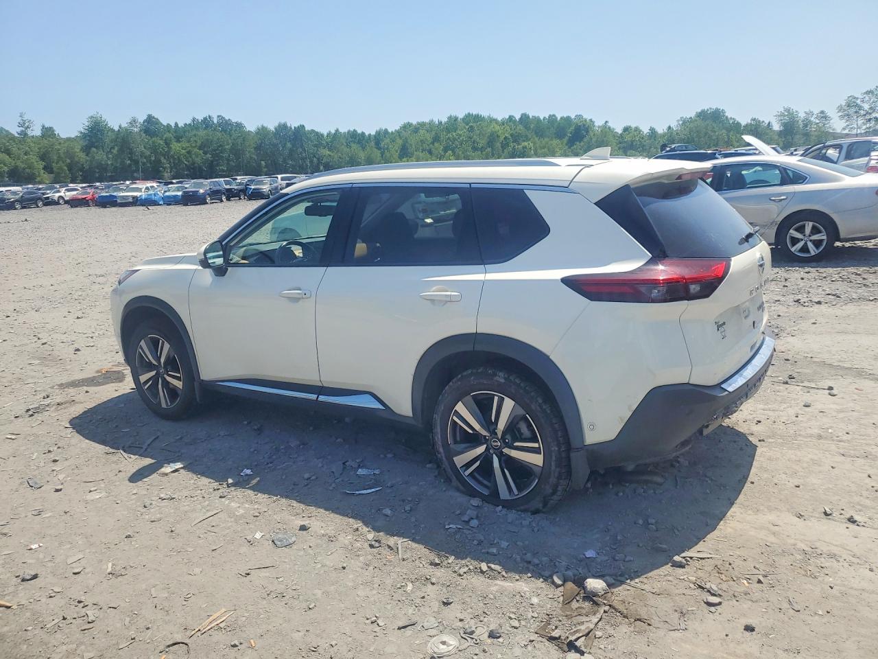2021 NISSAN ROGUE