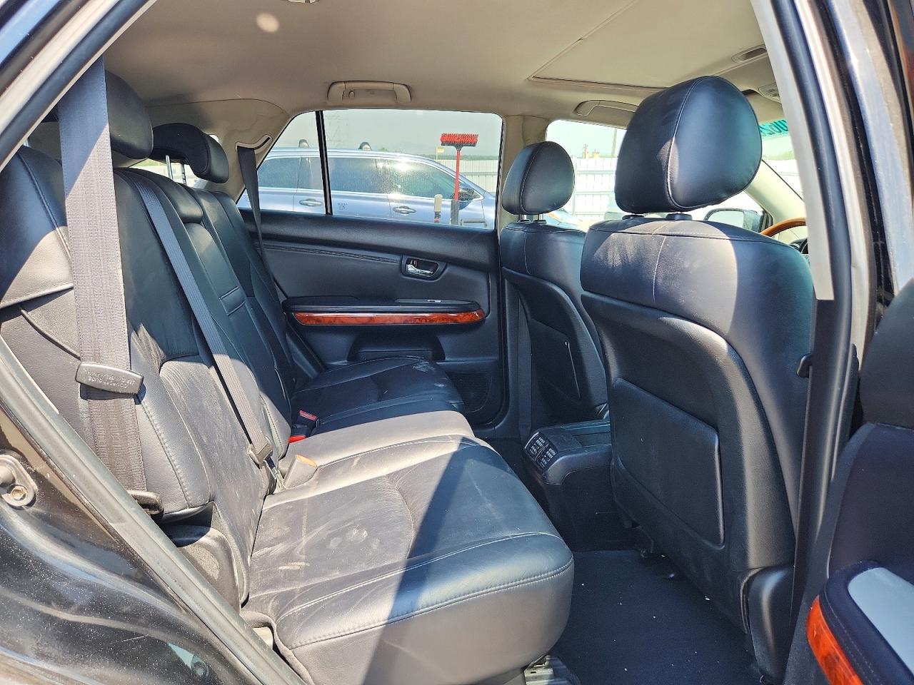 2005 LEXUS RX