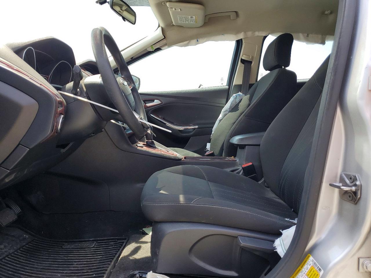 2016 FORD FOCUS