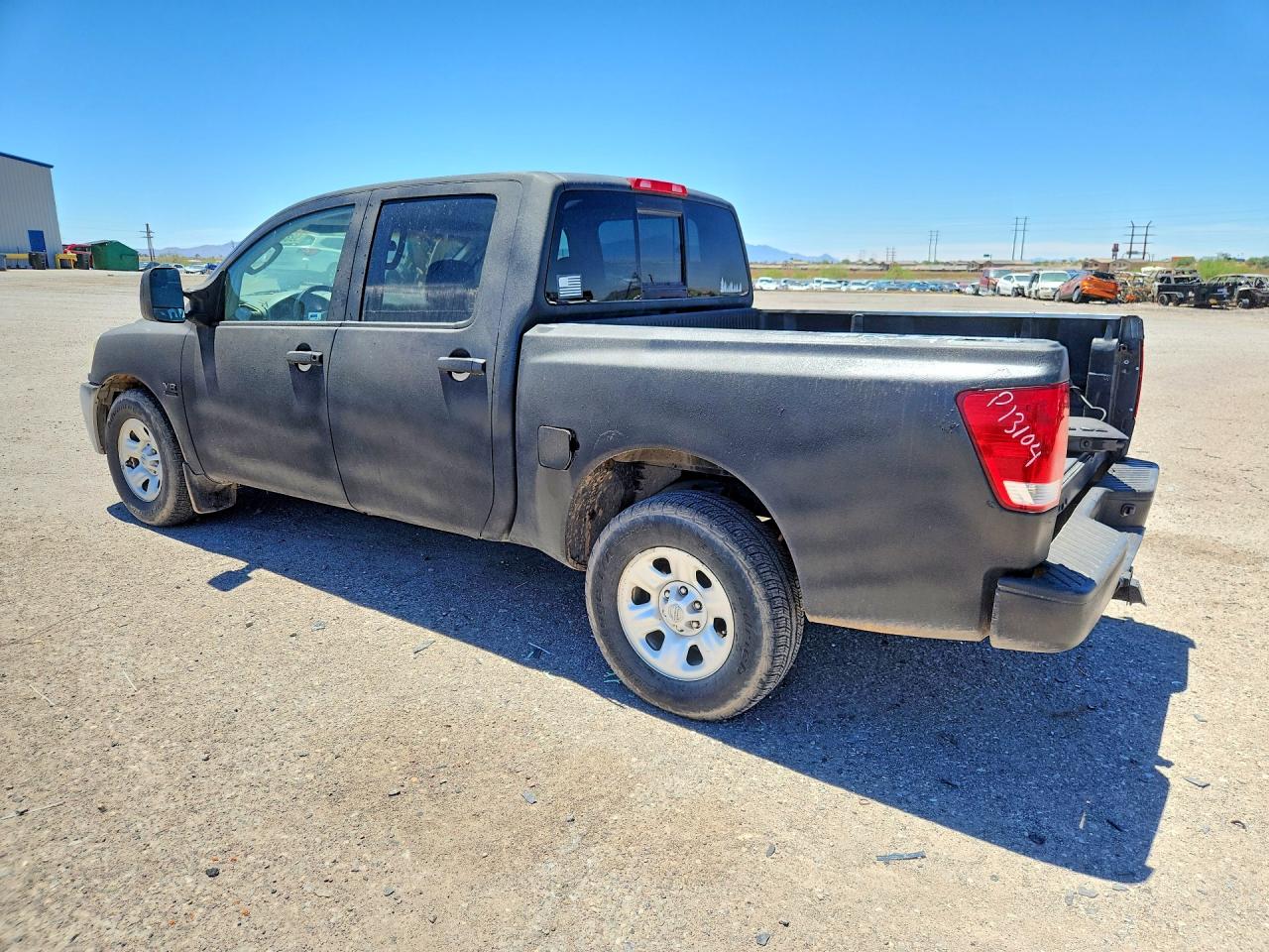 2004 NISSAN TITAN