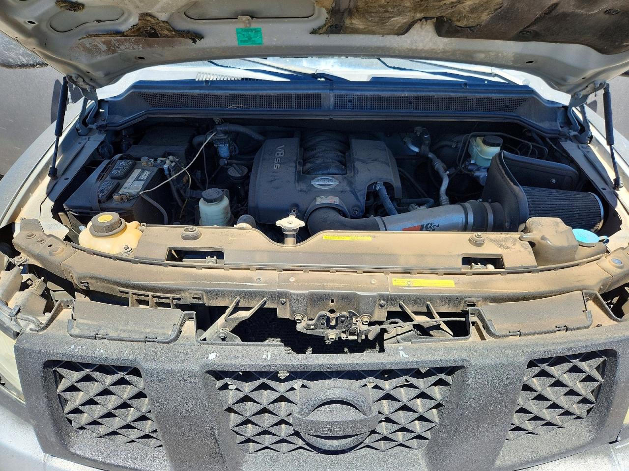 2004 NISSAN TITAN