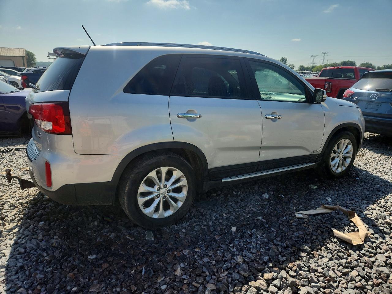 2014 KIA SORENTO