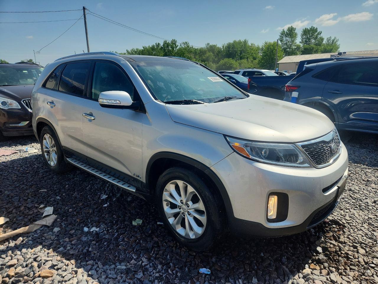 2014 KIA SORENTO