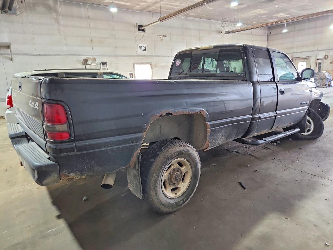 2001 DODGE RAM 2500