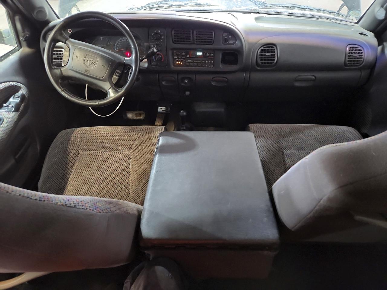 2001 DODGE RAM 2500