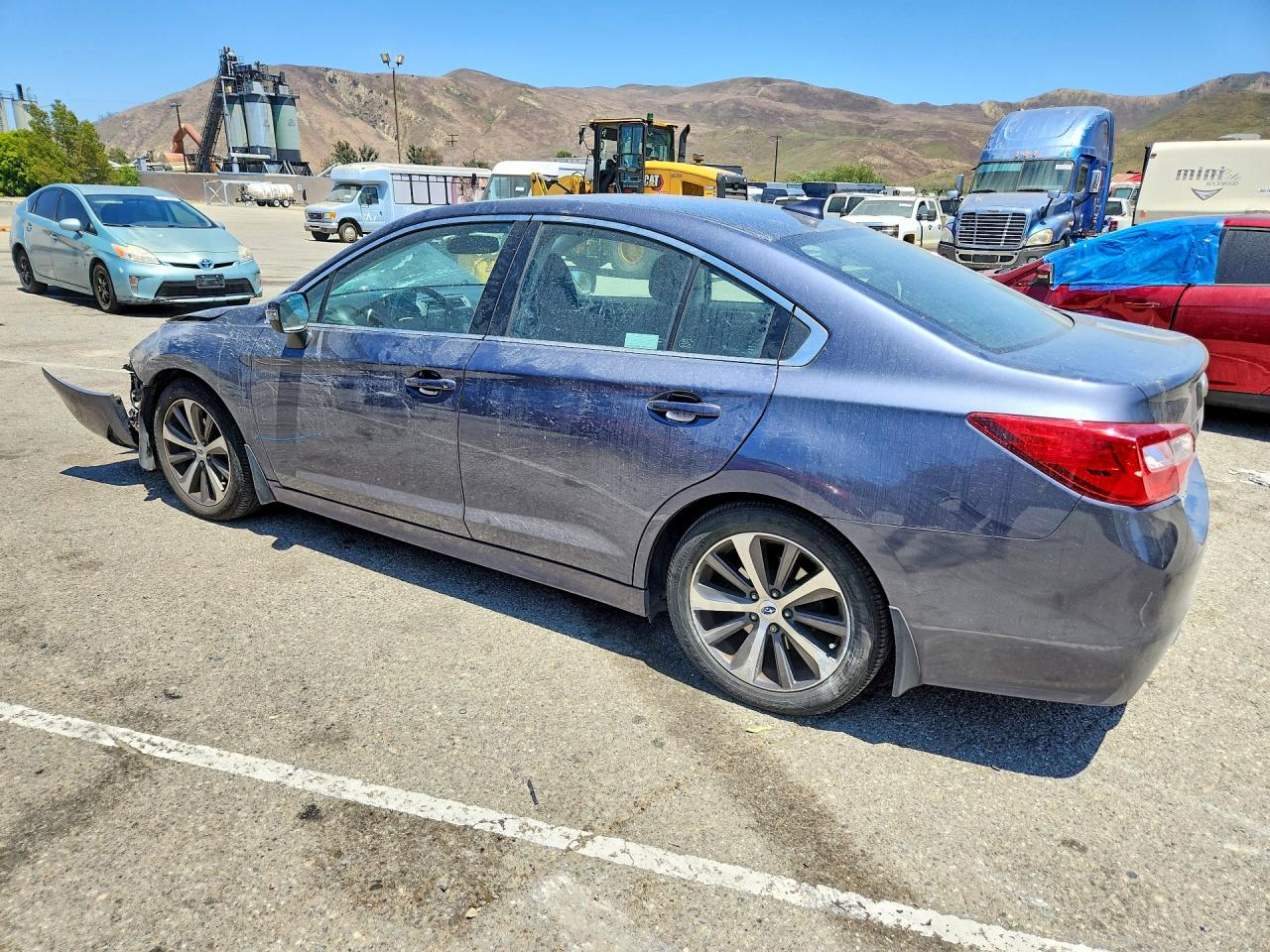 2016 SUBARU LEGACY