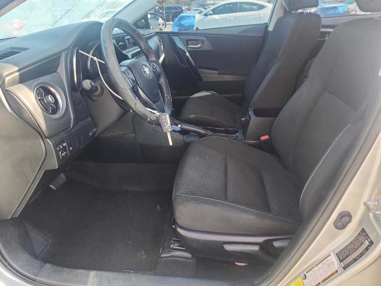 2017 TOYOTA COROLLA