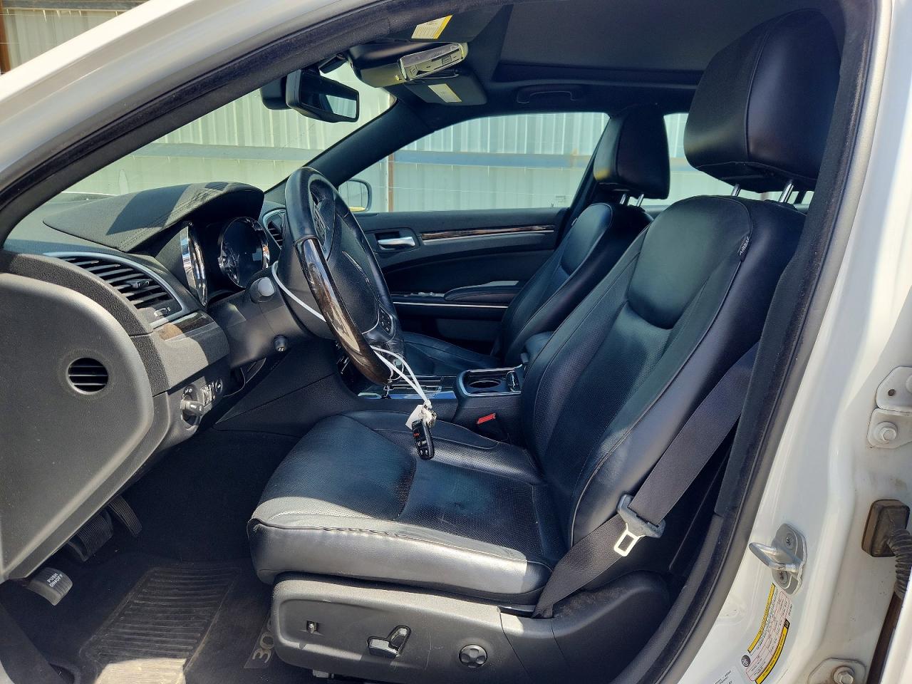 2012 CHRYSLER 300