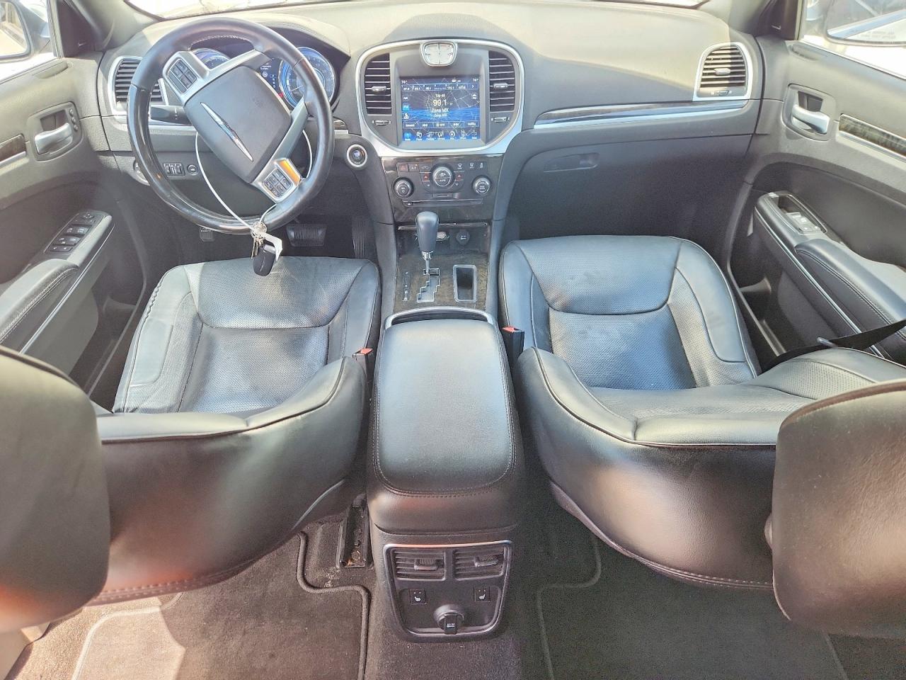 2012 CHRYSLER 300