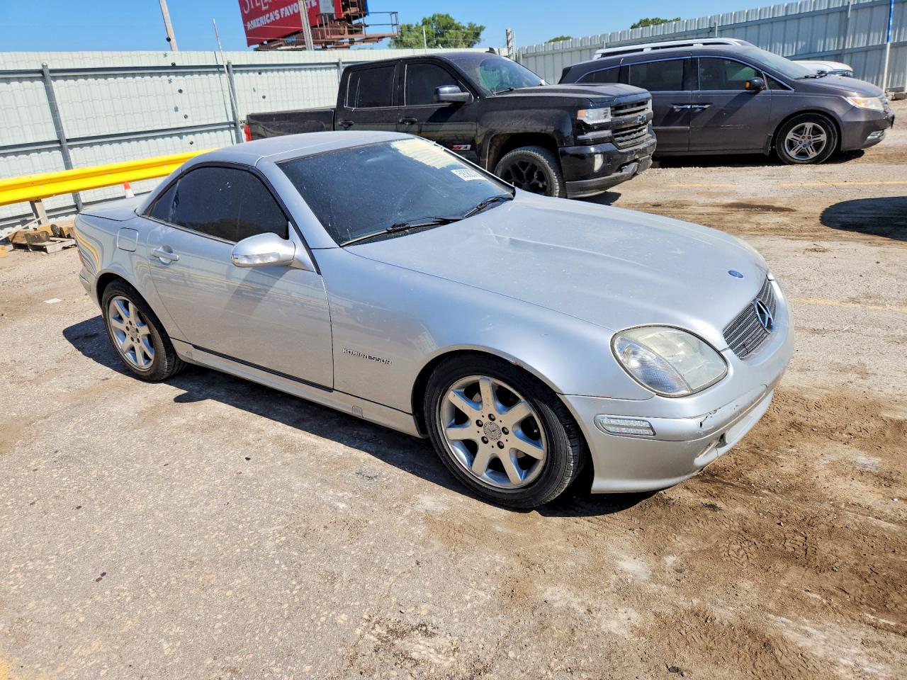 2001 MERCEDES-BENZ SLK-CLASS
