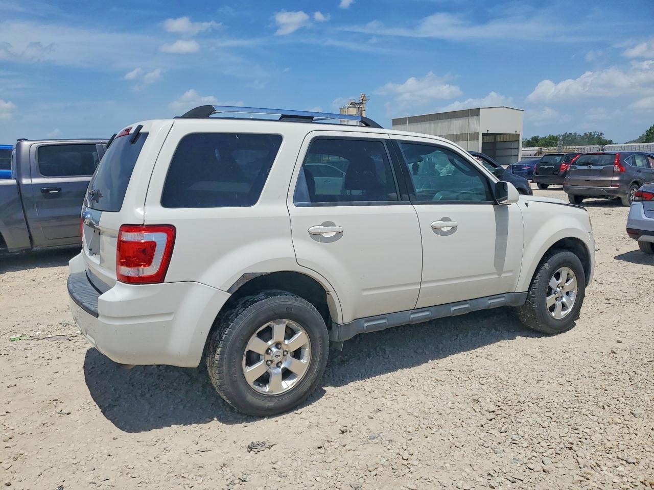 2010 FORD ESCAPE