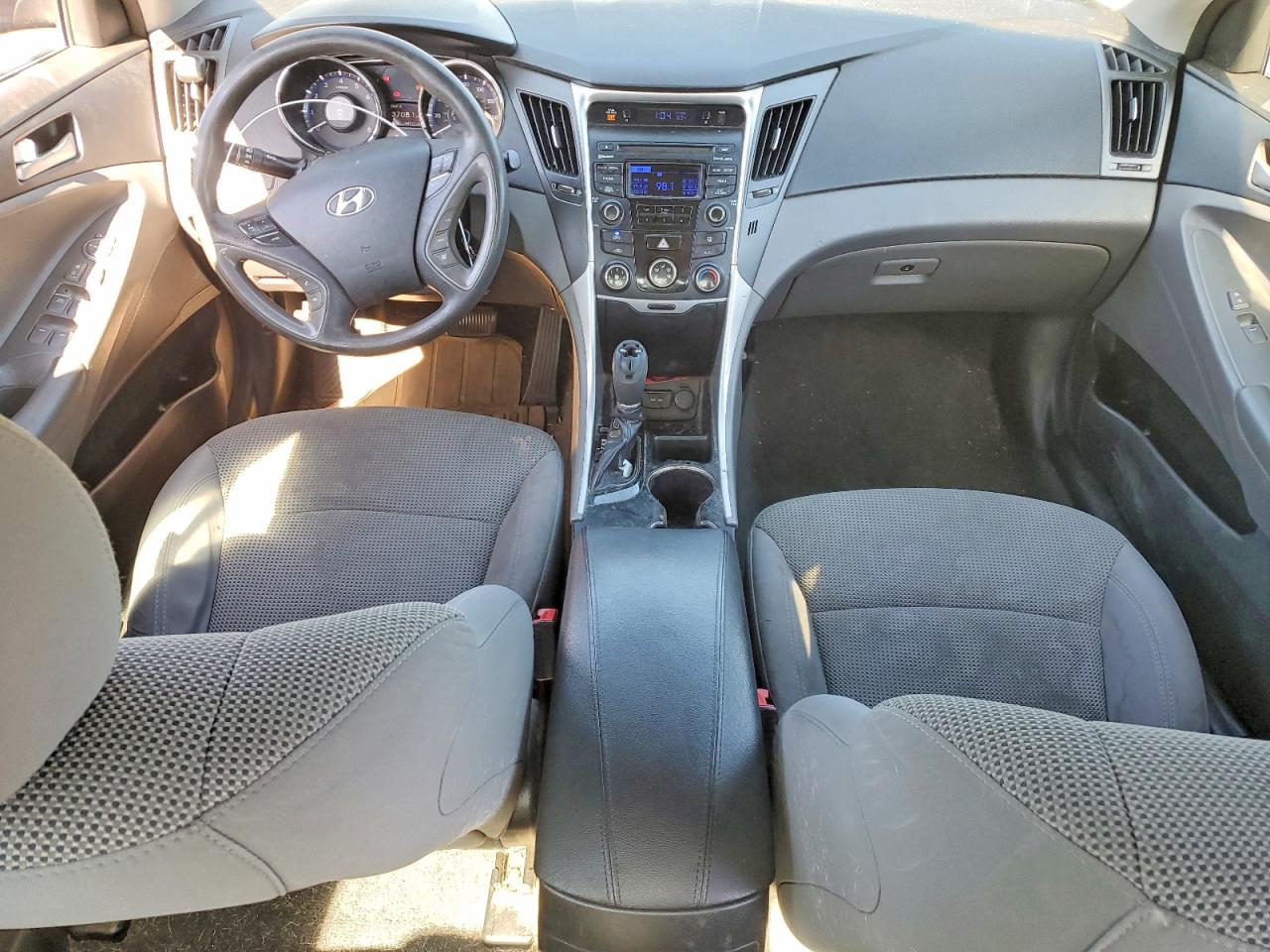 2014 HYUNDAI SONATA