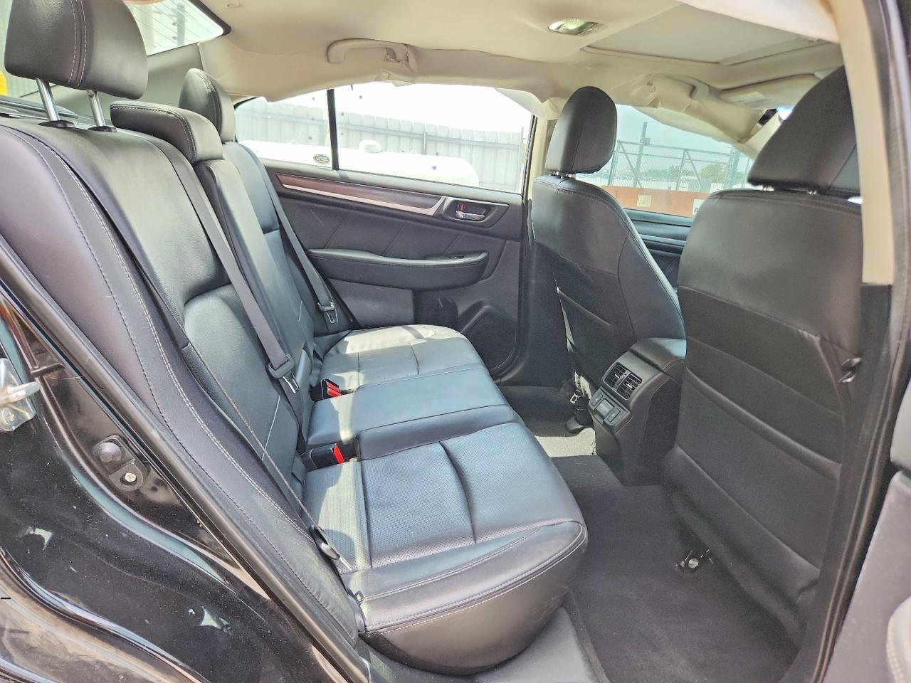 2018 SUBARU LEGACY