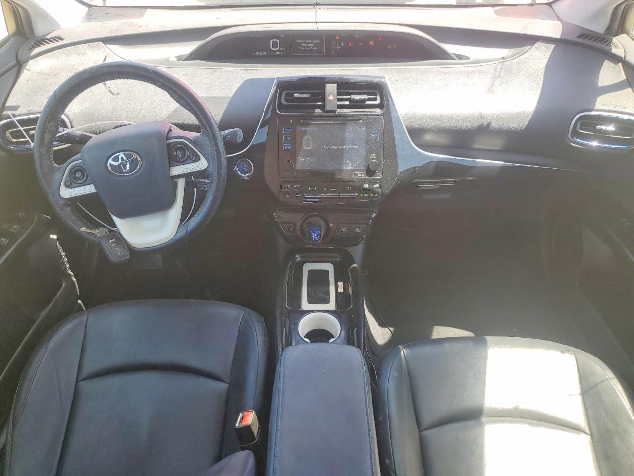 2016 TOYOTA PRIUS