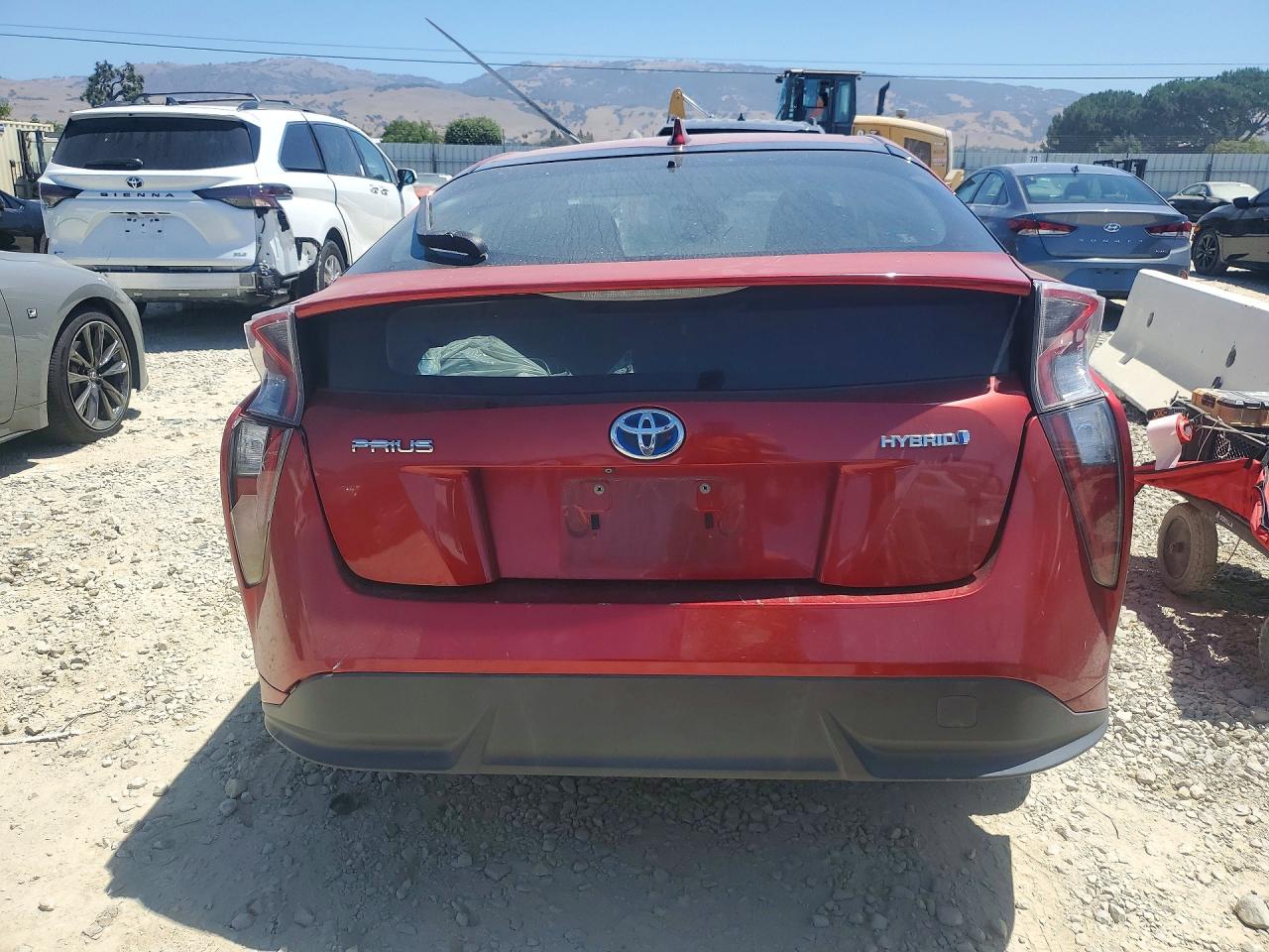 2016 TOYOTA PRIUS