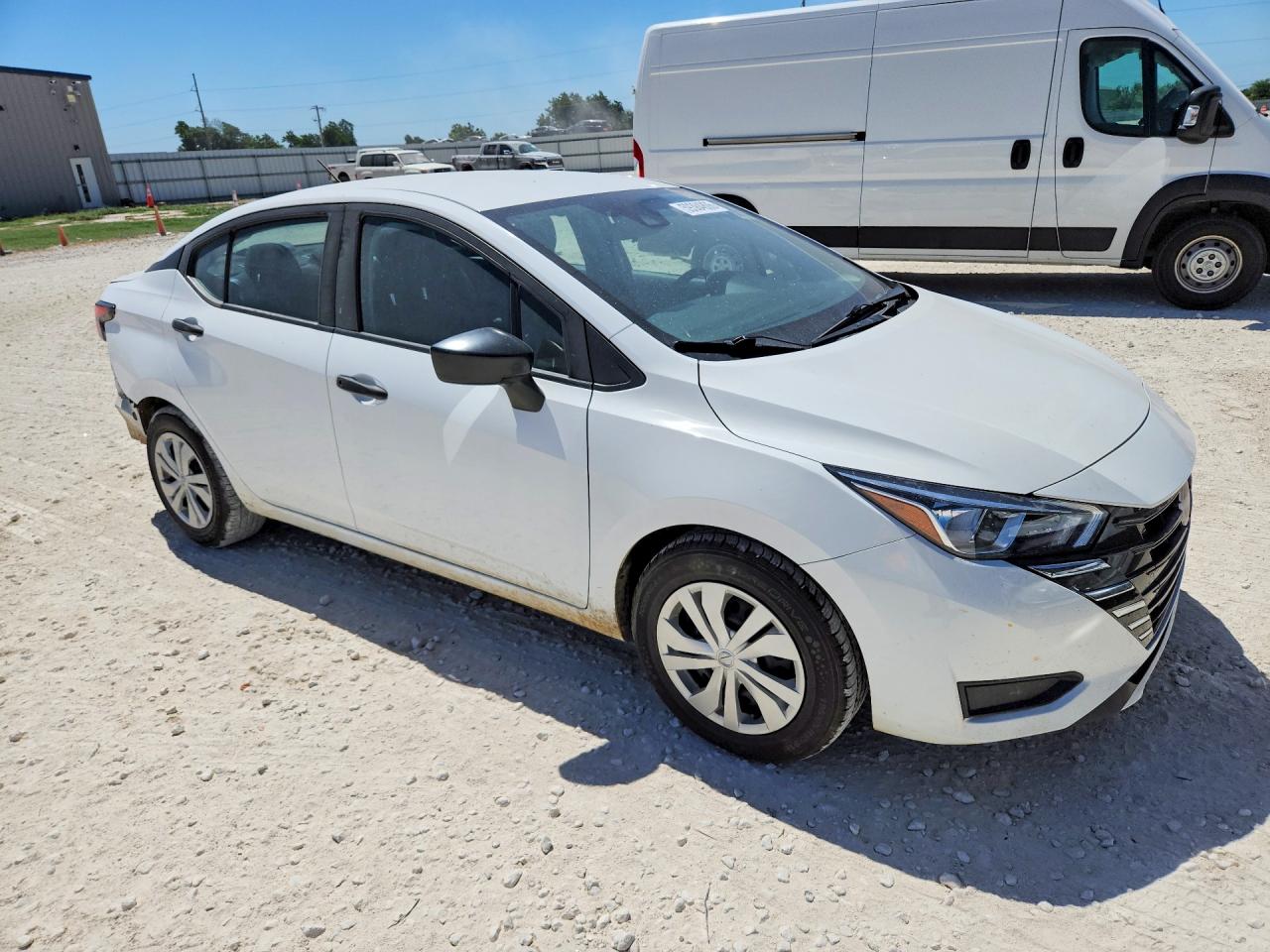 2023 NISSAN VERSA