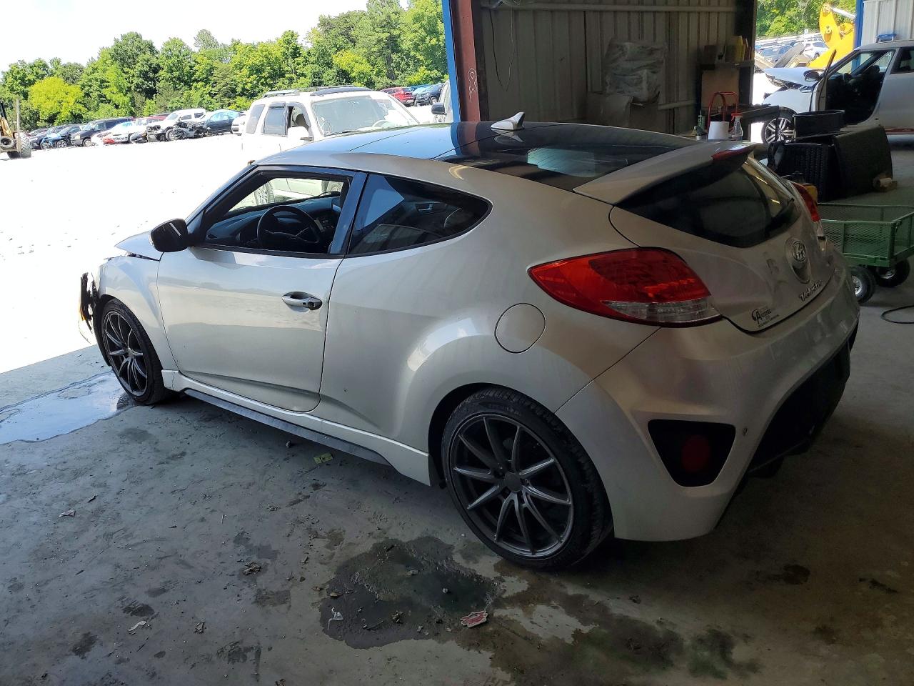 2016 HYUNDAI VELOSTER