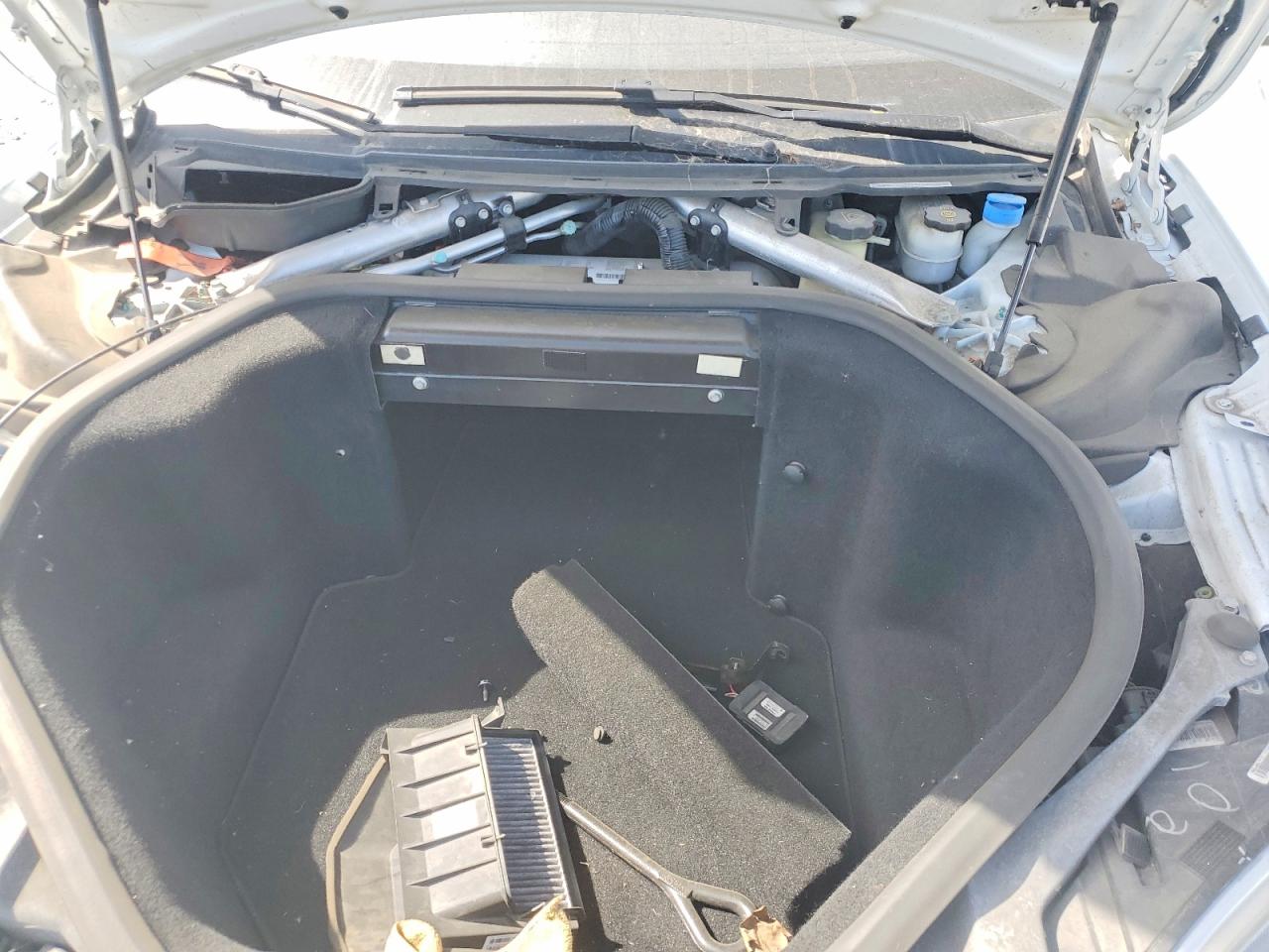 2014 TESLA MODEL S