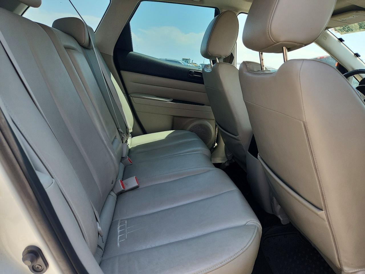 2010 MAZDA CX-7
