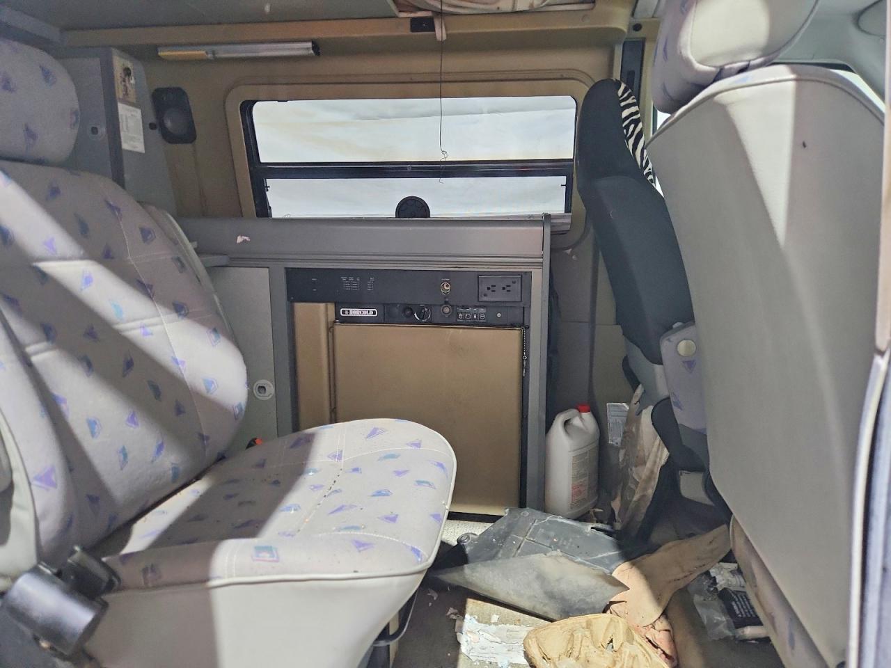 1999 VOLKSWAGEN EUROVAN