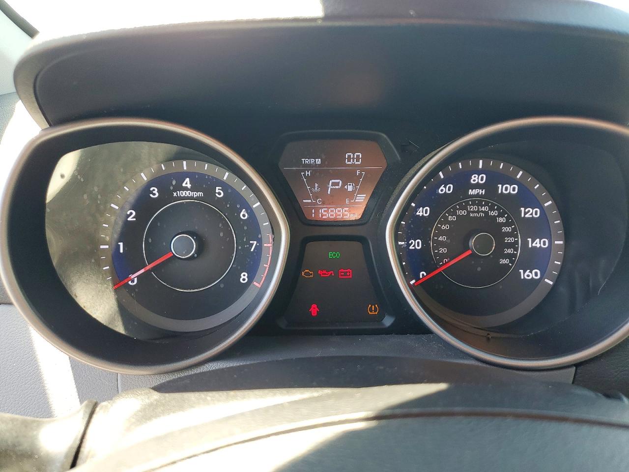 2015 HYUNDAI ELANTRA