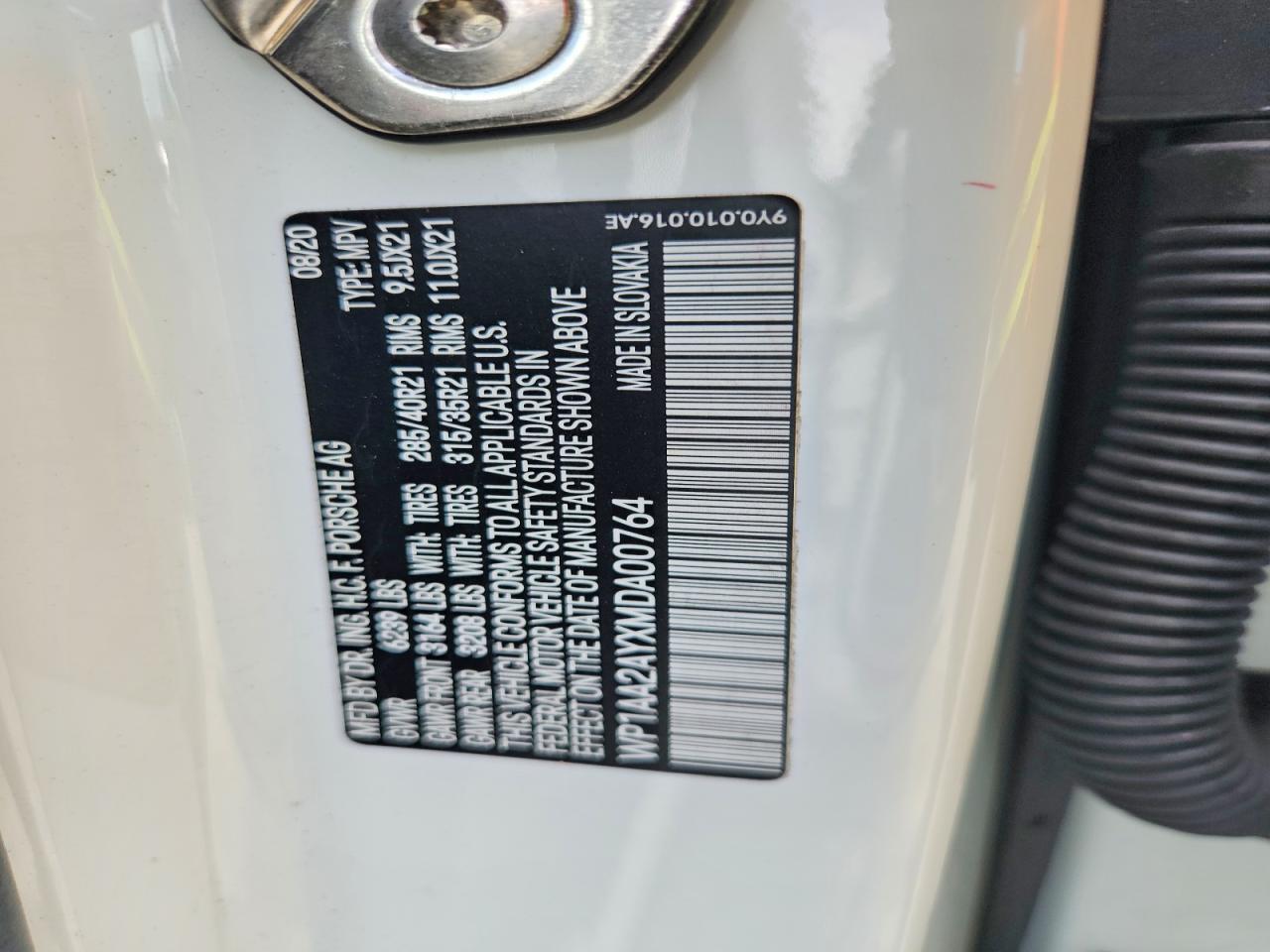 2021 PORSCHE CAYENNE