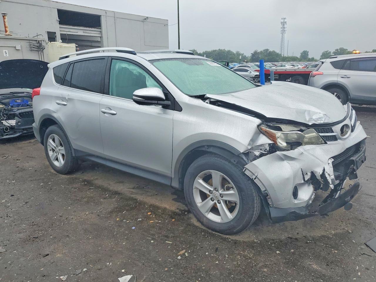 2014 TOYOTA RAV4