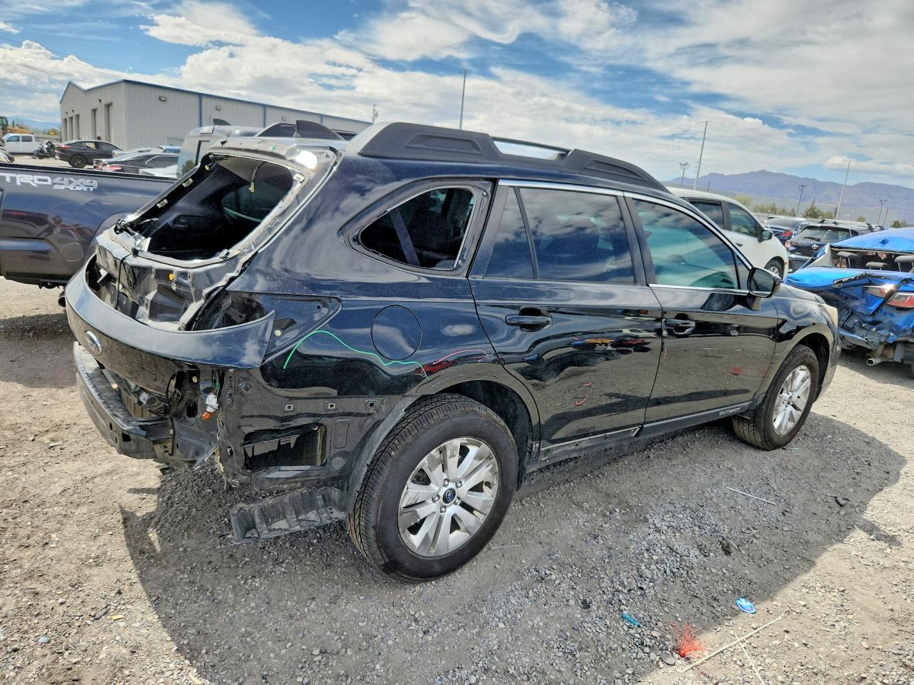 2018 SUBARU OUTBACK