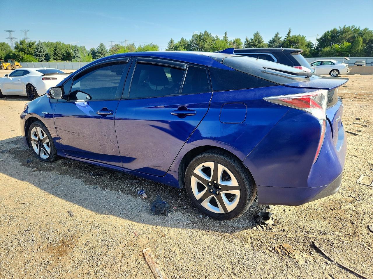 2016 TOYOTA PRIUS