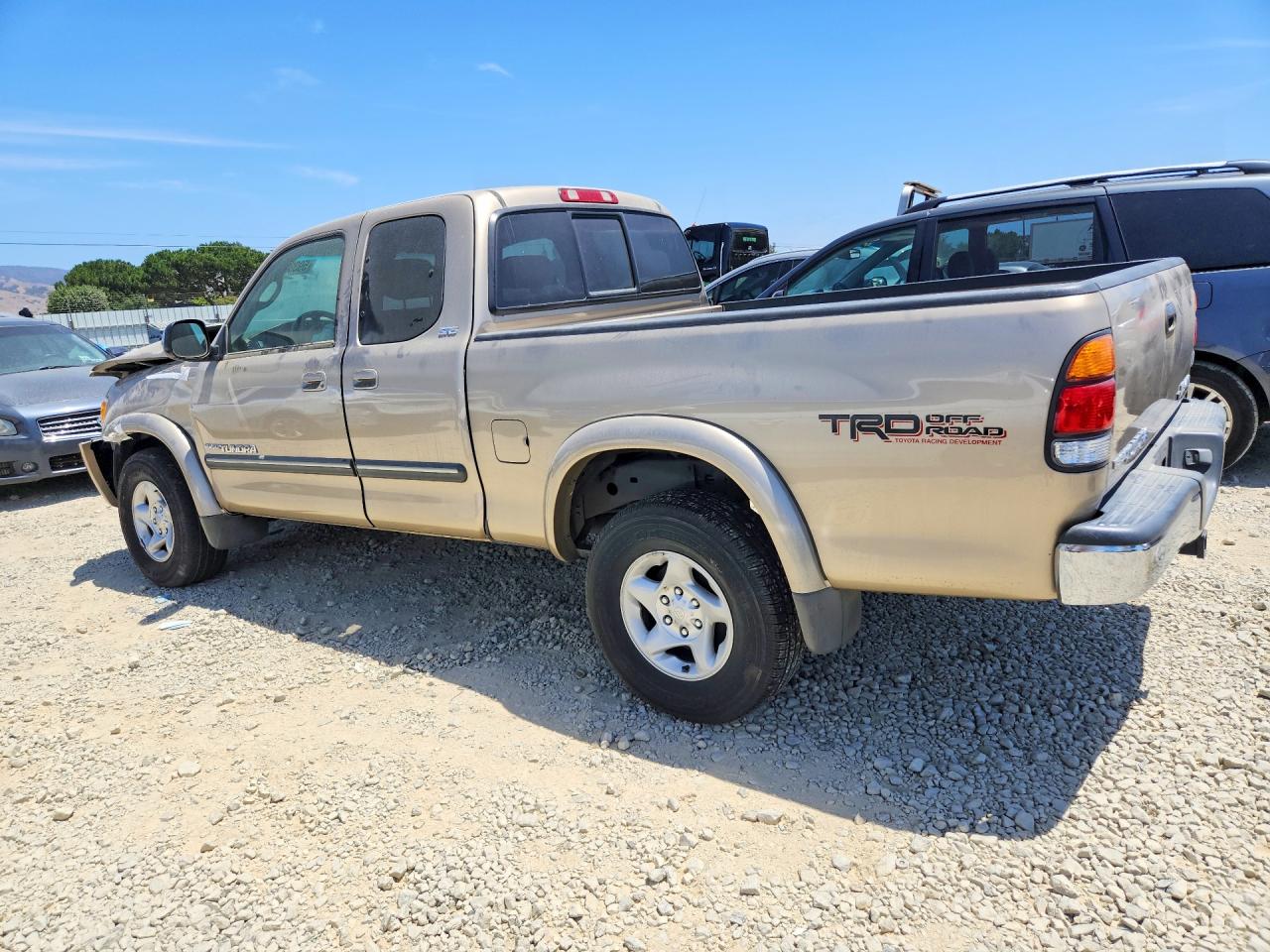 2003 TOYOTA TUNDRA