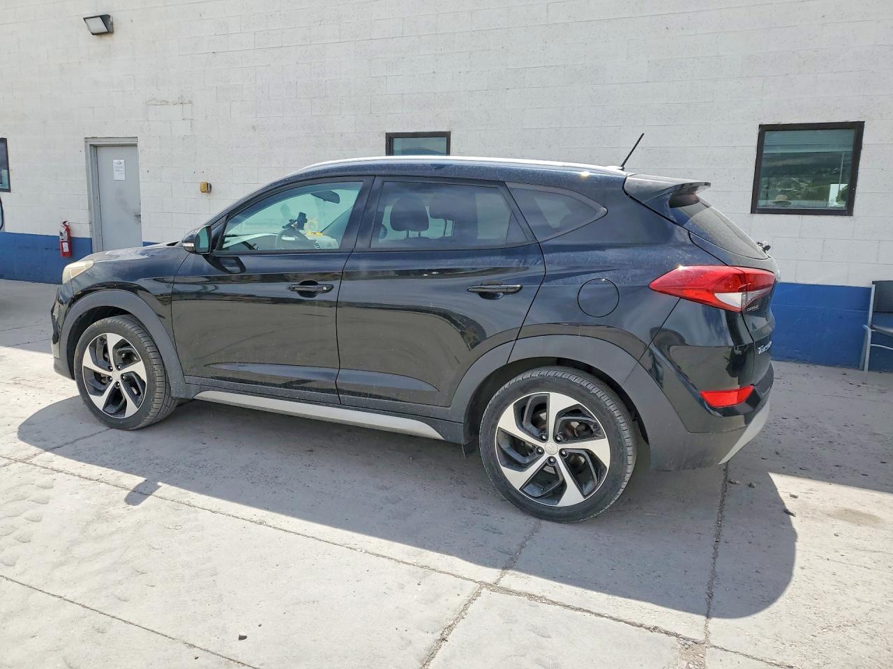2017 HYUNDAI TUCSON
