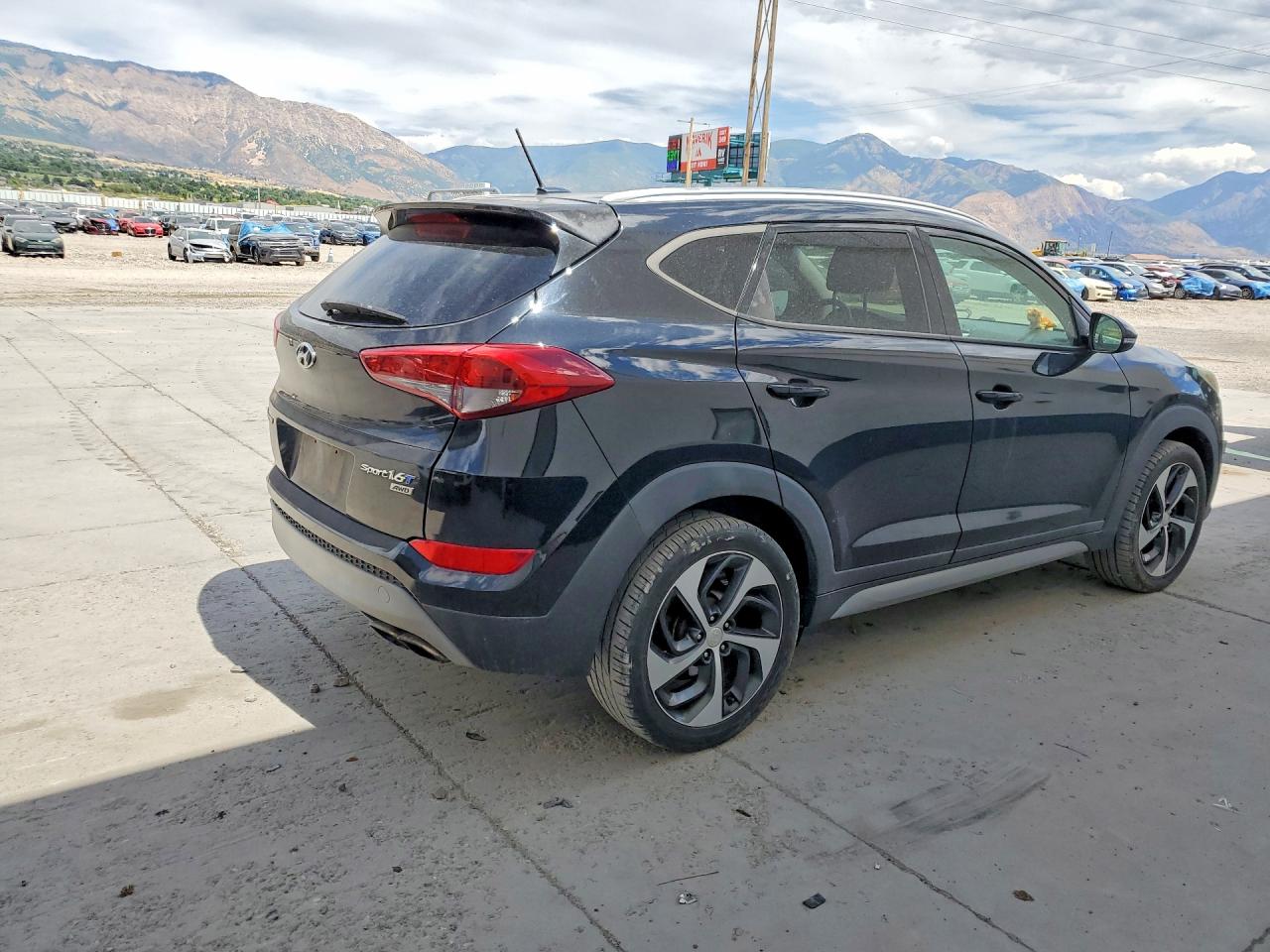 2017 HYUNDAI TUCSON