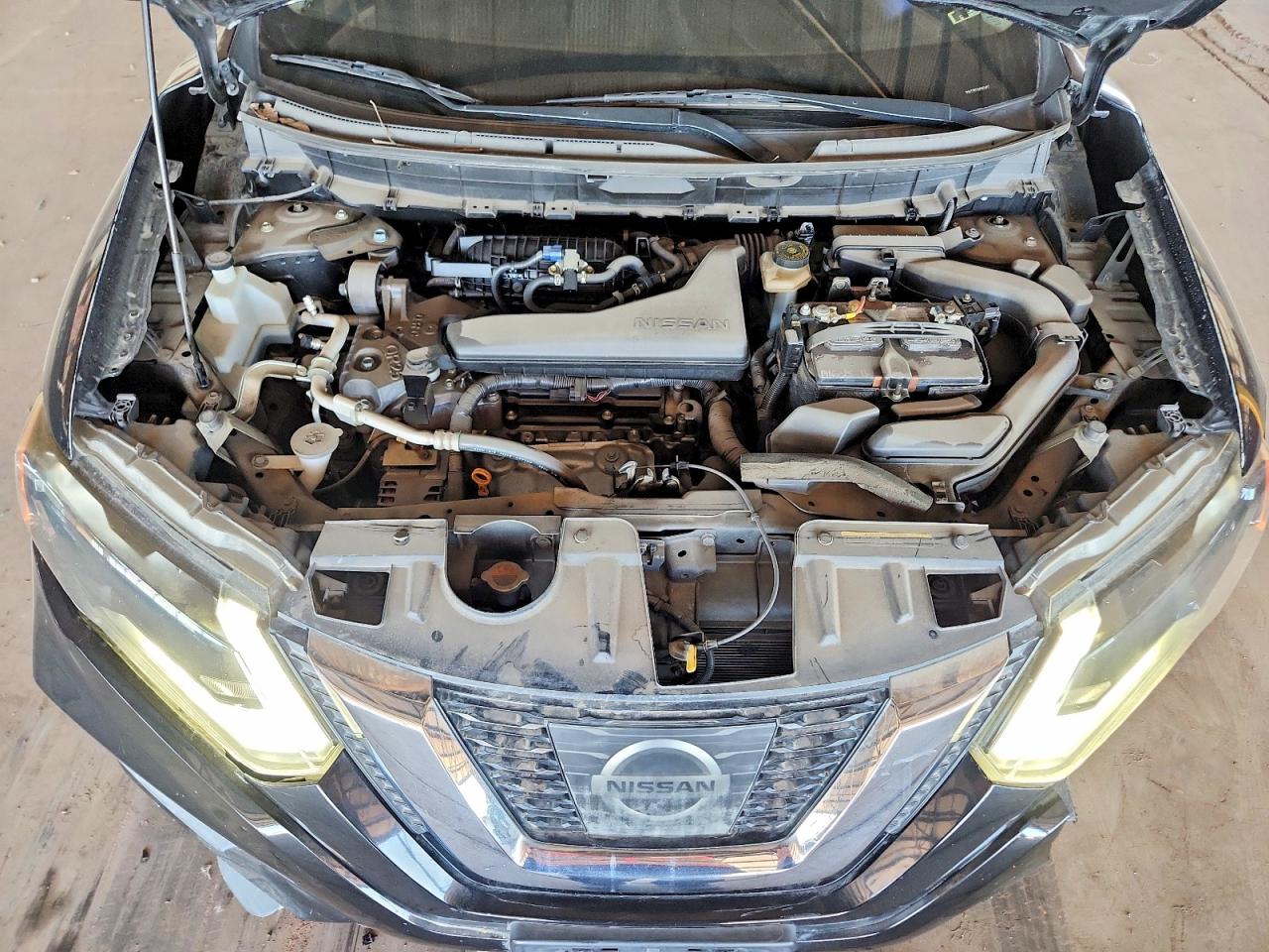 2017 NISSAN ROGUE