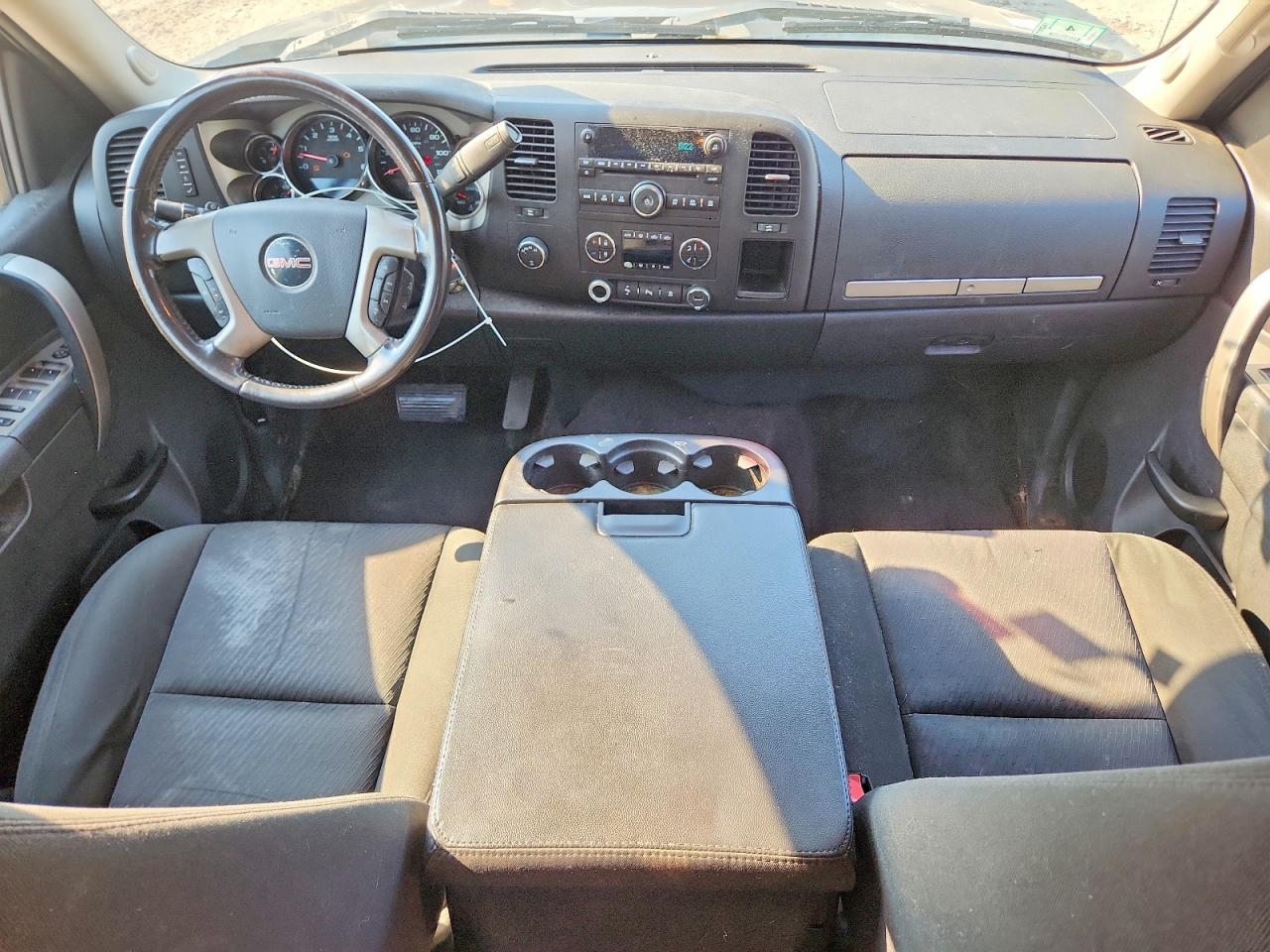 2011 GMC SIERRA