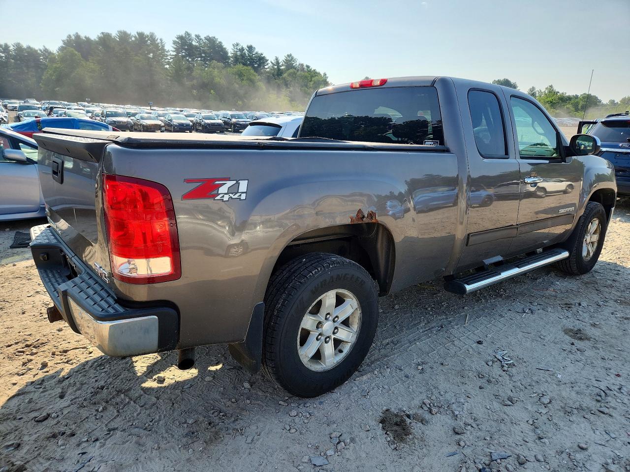 2011 GMC SIERRA