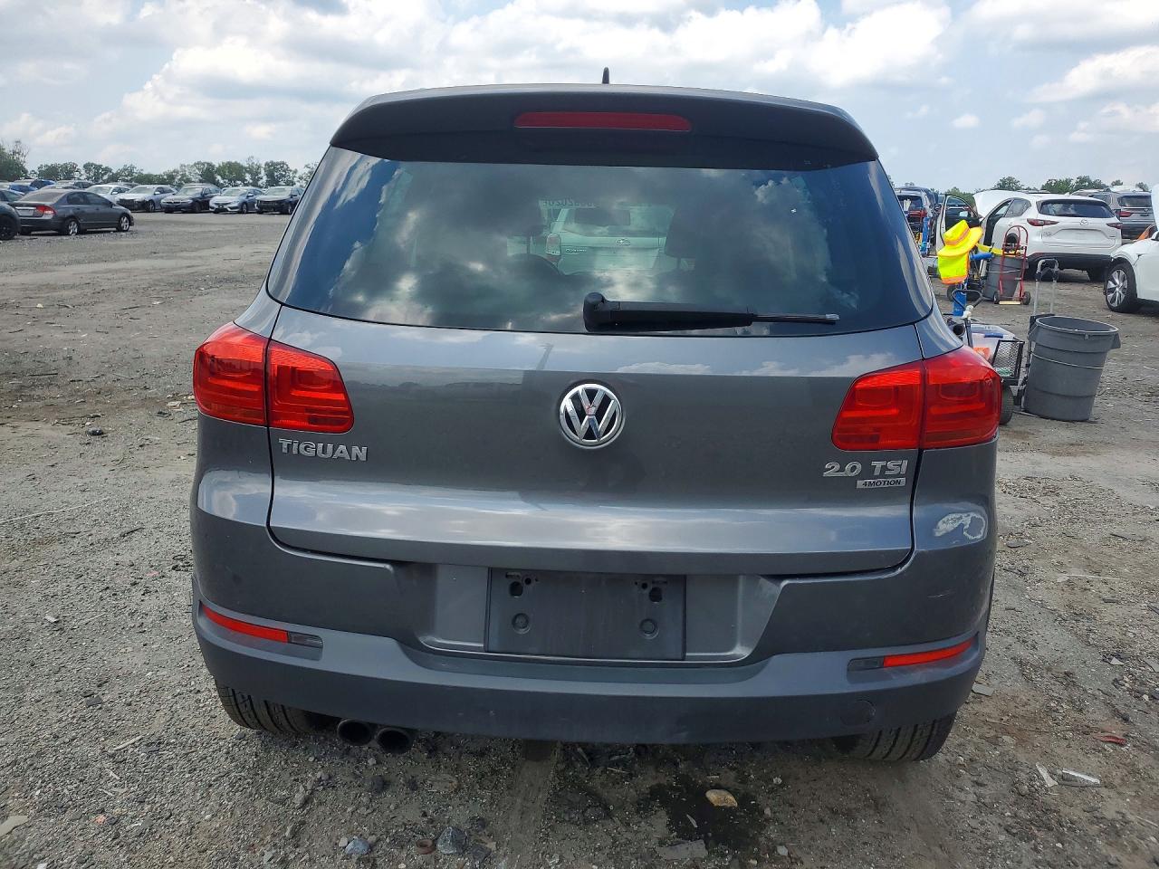 2013 VOLKSWAGEN TIGUAN