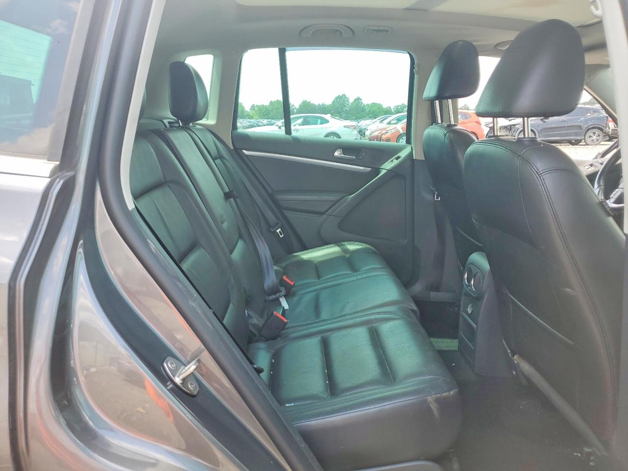 2013 VOLKSWAGEN TIGUAN