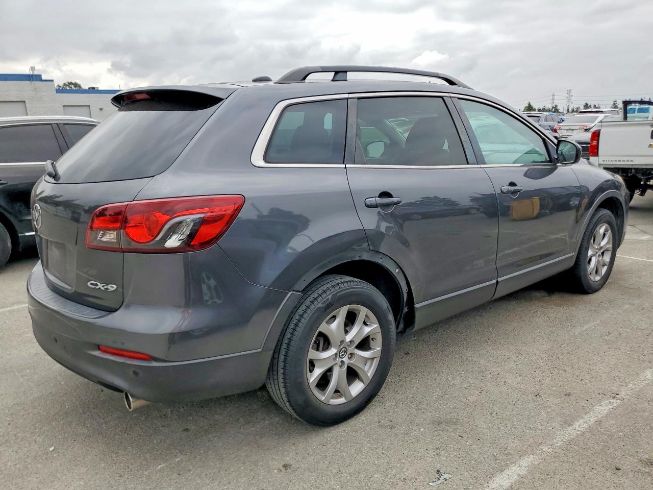 2014 MAZDA CX-9