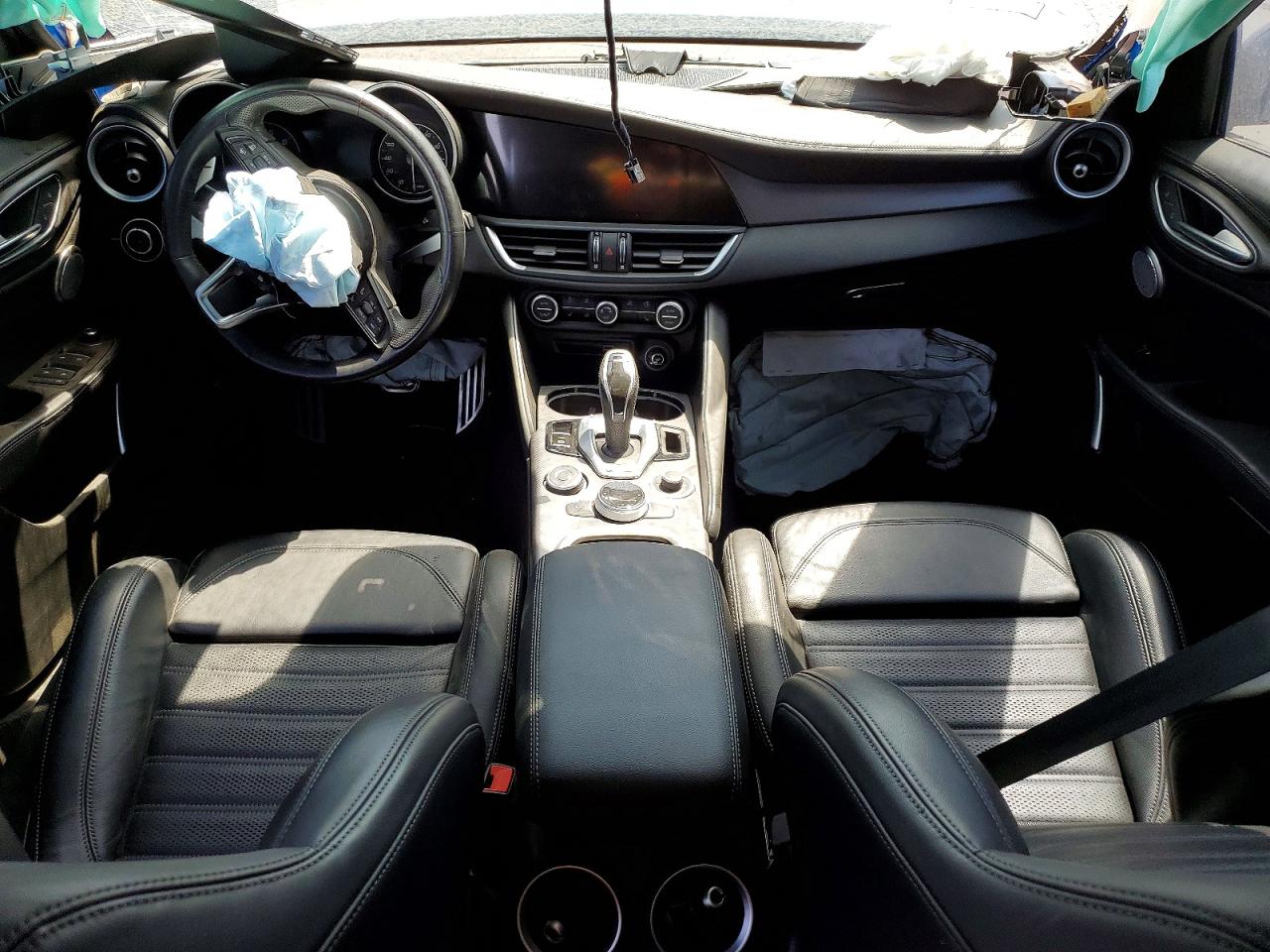 2022 ALFA ROMEO GIULIA