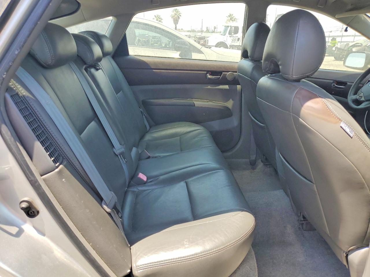2004 TOYOTA PRIUS BASE