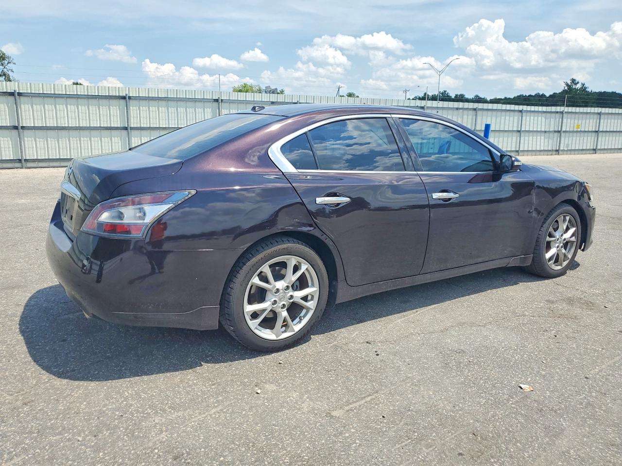 2012 NISSAN MAXIMA