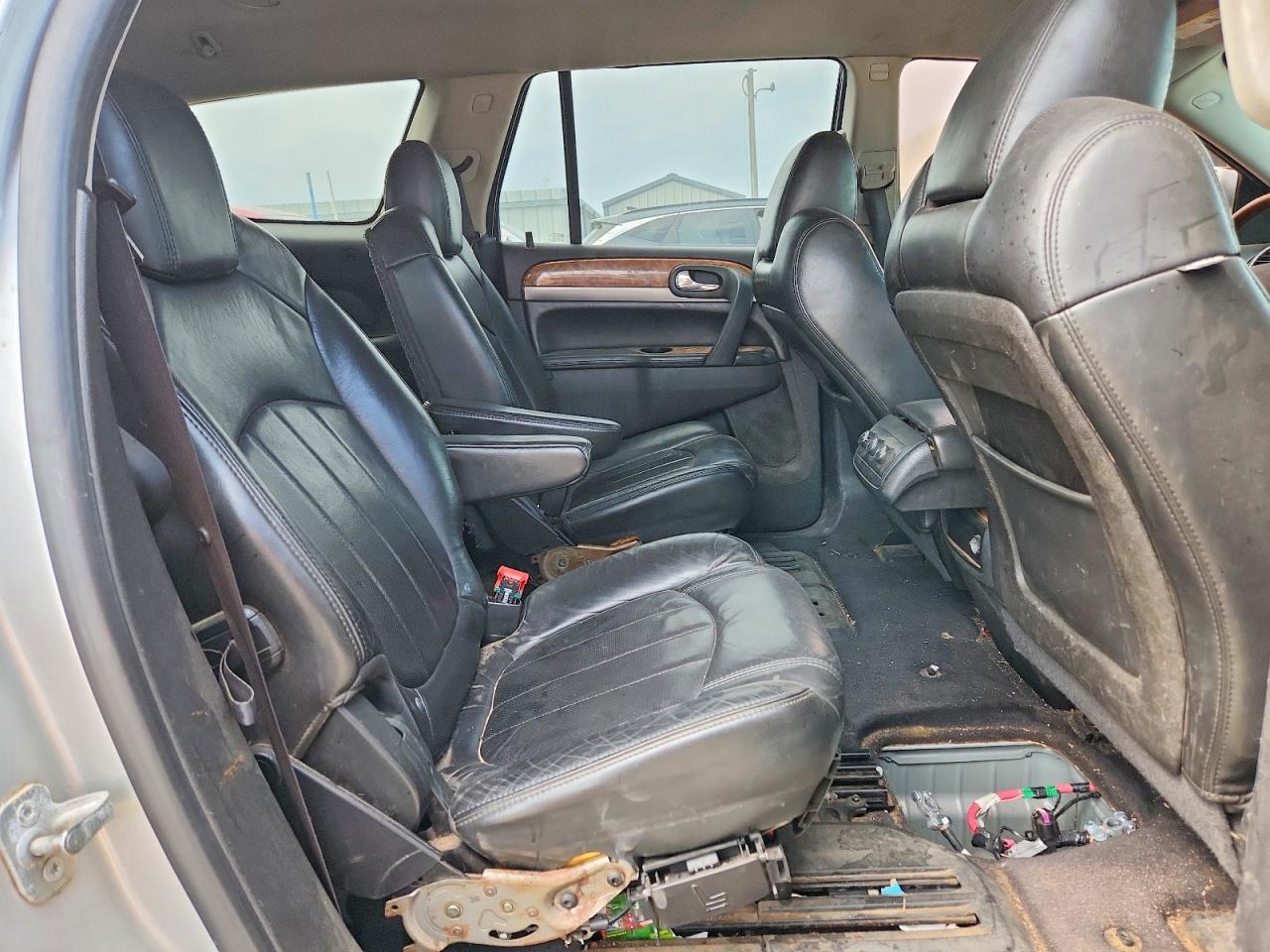 2010 BUICK ENCLAVE