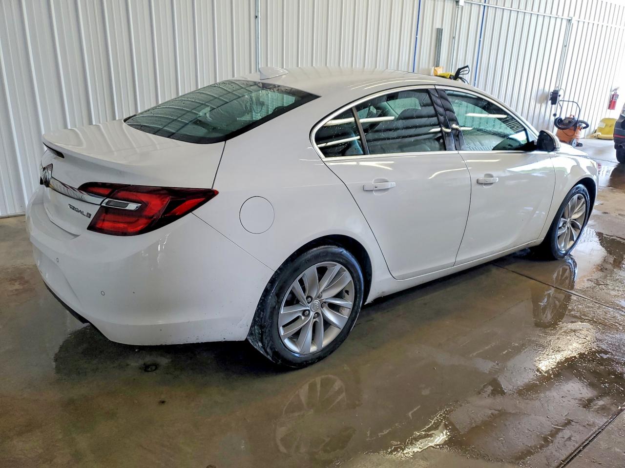 2016 BUICK REGAL